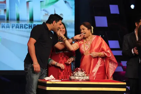 Yuvraj Singh on the sets of 'India's Got Talent'