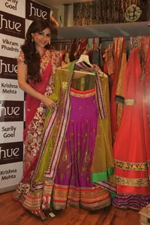 Soha Ali Khan with Mahima Bansal (proprietor of HUE) at the launch of HUE fashion’s new collection at Inox in Nariman Point, Mumbai