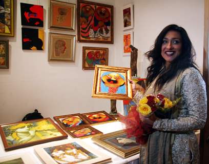 Actress Rituparna Sen Gupta inaugurated &quot;ART FAIR 2012&quot; at EMAMI Galleries in Kolkata on Nov,01, 2012