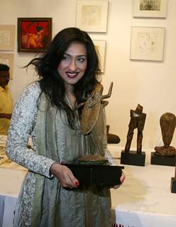 Actress Rituparna Sen Gupta inaugurated &quot;ART FAIR 2012&quot; at EMAMI Galleries in Kolkata on Nov,01, 2012