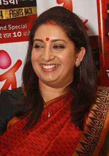 Smriti Irani host of Life OK's docu-drama 'Savdhaan India India Fight Back', press conference