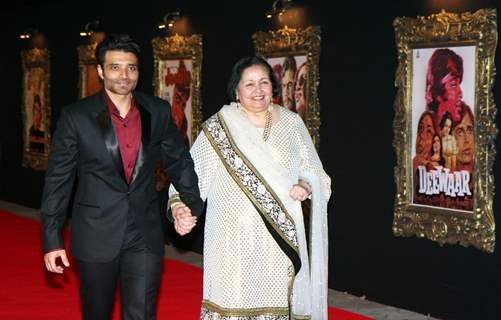 Uday Chopra with mother Pamela Chopra at Red Carpet for premier of film Jab Tak Hai Jaan