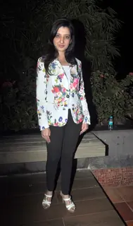 Sandip Soparrkar throws a Surprise Birthday Bash for Jesse Randhawa