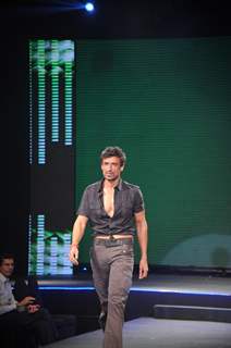 Rahul Dev at 'Live Fashionably' Fashion Show