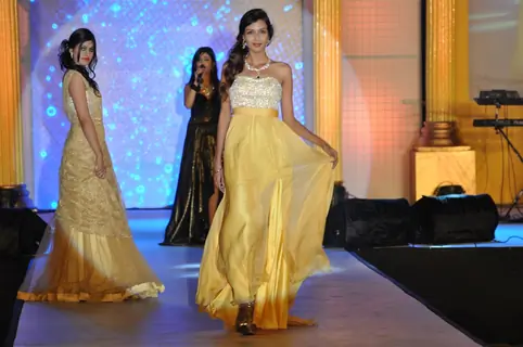 Gitanjali fashion show at Mahalaxmi Race Course in Mumbai