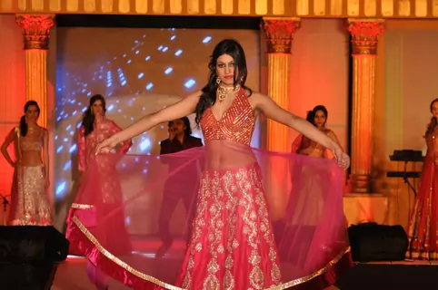 Gitanjali fashion show at Mahalaxmi Race Course in Mumbai