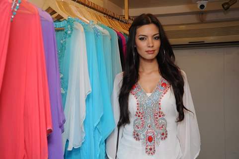 Mia Uyeda inaugurates Rekha Damani's Resortwear store