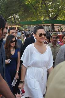 Bollywood actor Sonakshi Sinha during the Metro Motors Auto Hangar H M Mehta Trophy at Mahalaxmi Race Course in Mumbai