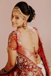 Aleeza Khan in bridal