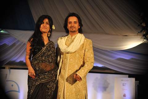 Raghav Sachar and Shibani Kashyap Walks For ‘Global Peace Initiative’