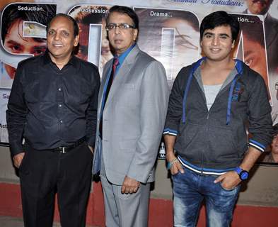 Anant Mahadevan, Satendra Singh at First item song shoot of film Soda at Kamalistan studio