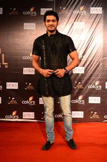 Mrunal Jain as Vishnu of Uttaran at Colors Golden Petal Awards Red Carpet Moments