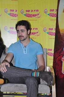 Matru ki Bijlee ka Mandola' Mirchi Music Premiere at Radio Mirchi studio