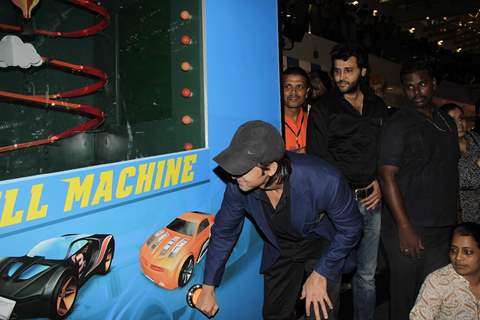 Hrithik Roshan unveils Hotwheels Thrill Machine