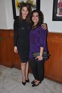 Bollywood actress Rageshwari Loomba at inauguration of Shefali Shah's painting exhibition in Kala Ghoda, Mumbai.