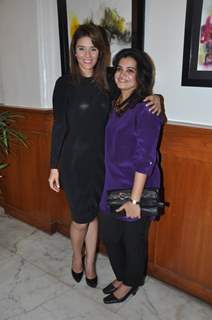 Raageshwari Loomba at Shefali Shah’s art exhibition