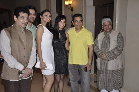 (L to R) Bollywood actors Jeetendra, Jaideep Ahlawat, Andrea Jeremiah, Pooja Kumar and Kamal Haasan at the film Vishwaroop press meet at Hotel JW Marriott in Juhu, Mumbai.