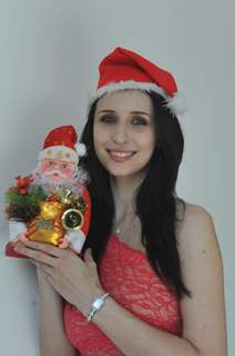 Claudia Ciesla pose during the special photo shoot celebrating Christmas with ‘Christmas tree’