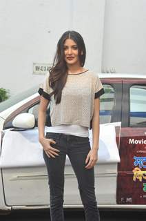 Imran Khan and Anushka Sharma during the promotion of film Matru Ki Bijlee Ka Mandola