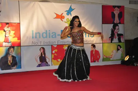 Shakti Mohan Performing at the celebration of India Forums 9th Anniversary & Calendar 2013 Launch