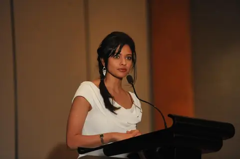 Pooja Kumar at Film Vishwaroop press meet