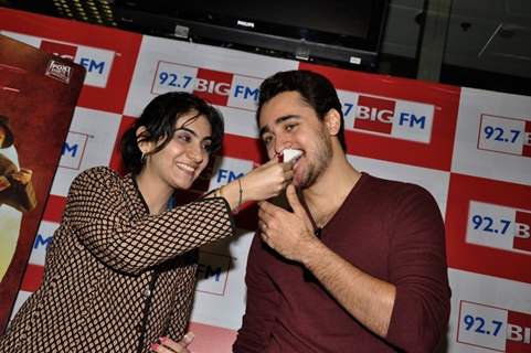 Imraan Khan promotes Matru Ki Bijlee Ka Mandola at 92.7 BIG FM