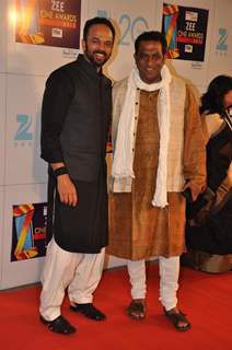 Rohit Shetty with Anurag Basu at Zee Cine Awards 2013