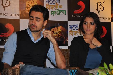 Imran Khan and Anushka Sharma at film Matru ki Bijlee Ka Mandola press meet in Hotel JW Marriott, Juhu, Mumbai.