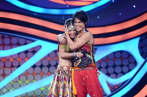Charlie Chauhan and Kunwar Amarjeet Singh on the sets of Nach Baliye 5