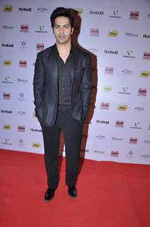 Red Carpet of '58th !dea Filmfare Awards 2012' Nominations Party