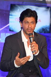 Shah Rukh Khan unveils Toyota University Cricket Championship