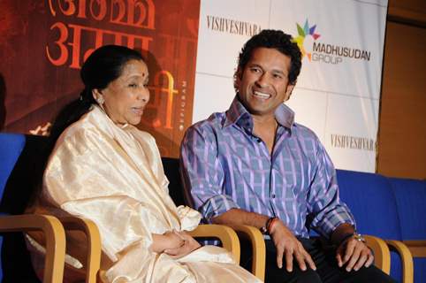 Sachin Tendulkar and Asha Bhosle at Mai Music Launch