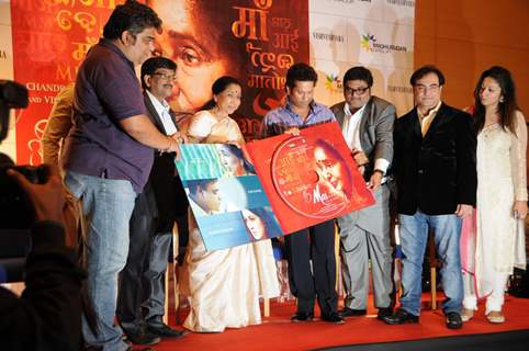 Sachin Tendulkar and Asha Bhosle at Mai Music Launch