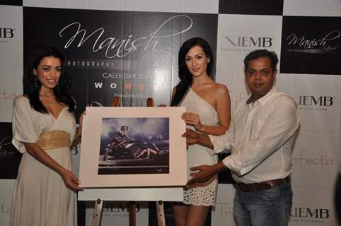 Manish Chaturvedi launches calendar in association with VEMB Lifestyle