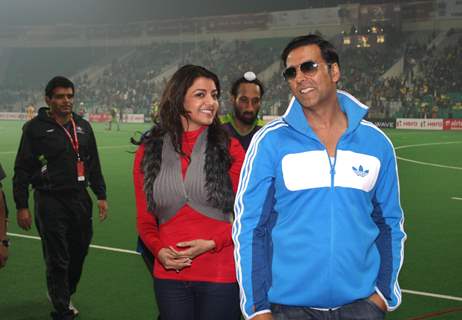 New Delhi, 29 Jan 2013 - Akshay Kumar at the match between Delhi Waveriders and Jaypee Panjab warriors at Hero Hockey India League in New Delhi. (Photo: IANS/Amlan)