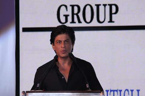 Shahrukh Khan at TOIFA launch