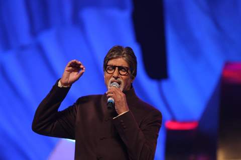 Amitabh Bachchan performs at the Global Sounds Of Peace Concert