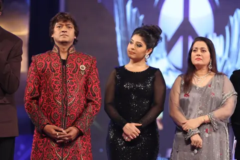 Amitabh Bachchan performs at the Global Sounds Of Peace Concert
