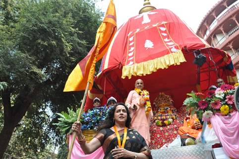 Hema Malini & Govinda at the inauguration of Jagannath Yatra celebrations