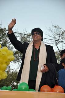 Akshay Kumar flags off Ambuja Jaipur Marathon