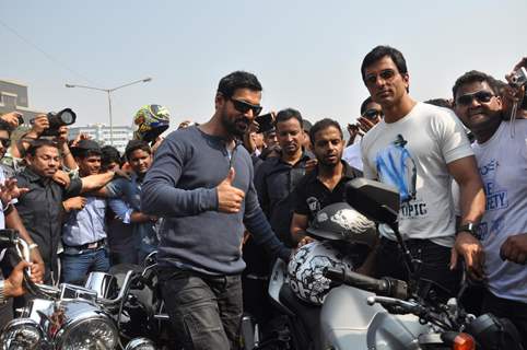 Film ShootOut Wadala Promotion at Safety Drive & 600 bikers Rally