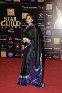 Sonali Kulkarni at Renault Star Guild Awards 2013