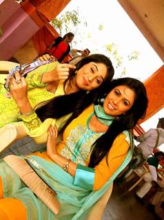 Somya Seth With Sheetal Dabholkar