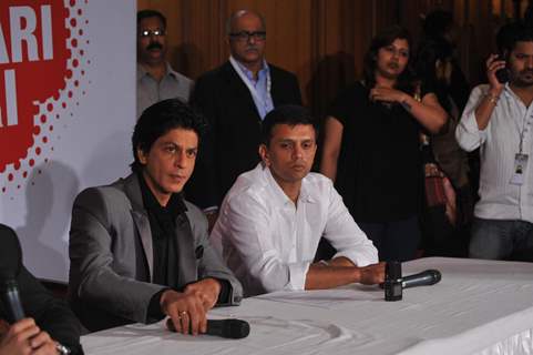 Rahul Dravid and Shahrukh Khan at UCC Opening Ceremony in Mumbai