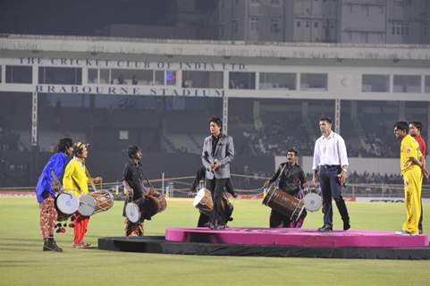 Rahul Dravid and Shahrukh Khan at UCC Opening Ceremony in Mumbai