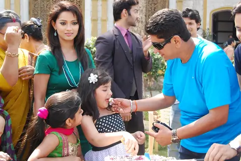 Amrit Manthan celebrates their completion of 1 year