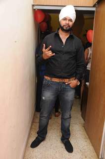 Ramji Gulati at Preety Bhalla's birthday bash.