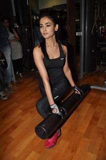 Sonal Chauhan at Body Sculptor Gym, Juhu