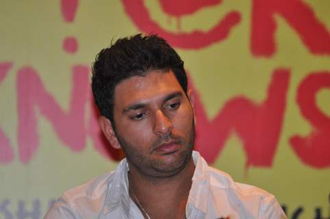 Yuvraj Singh unveils Shailendra Singh's book 'F@k Knows'