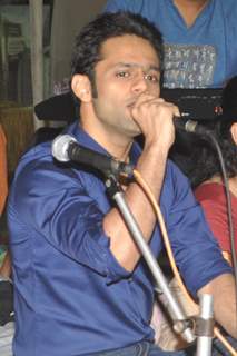 Rahul Vaidya gives a soulful performance on the occasion of Mahashivratri